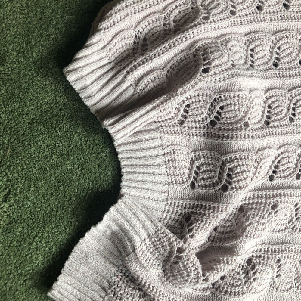 American eagle sweater